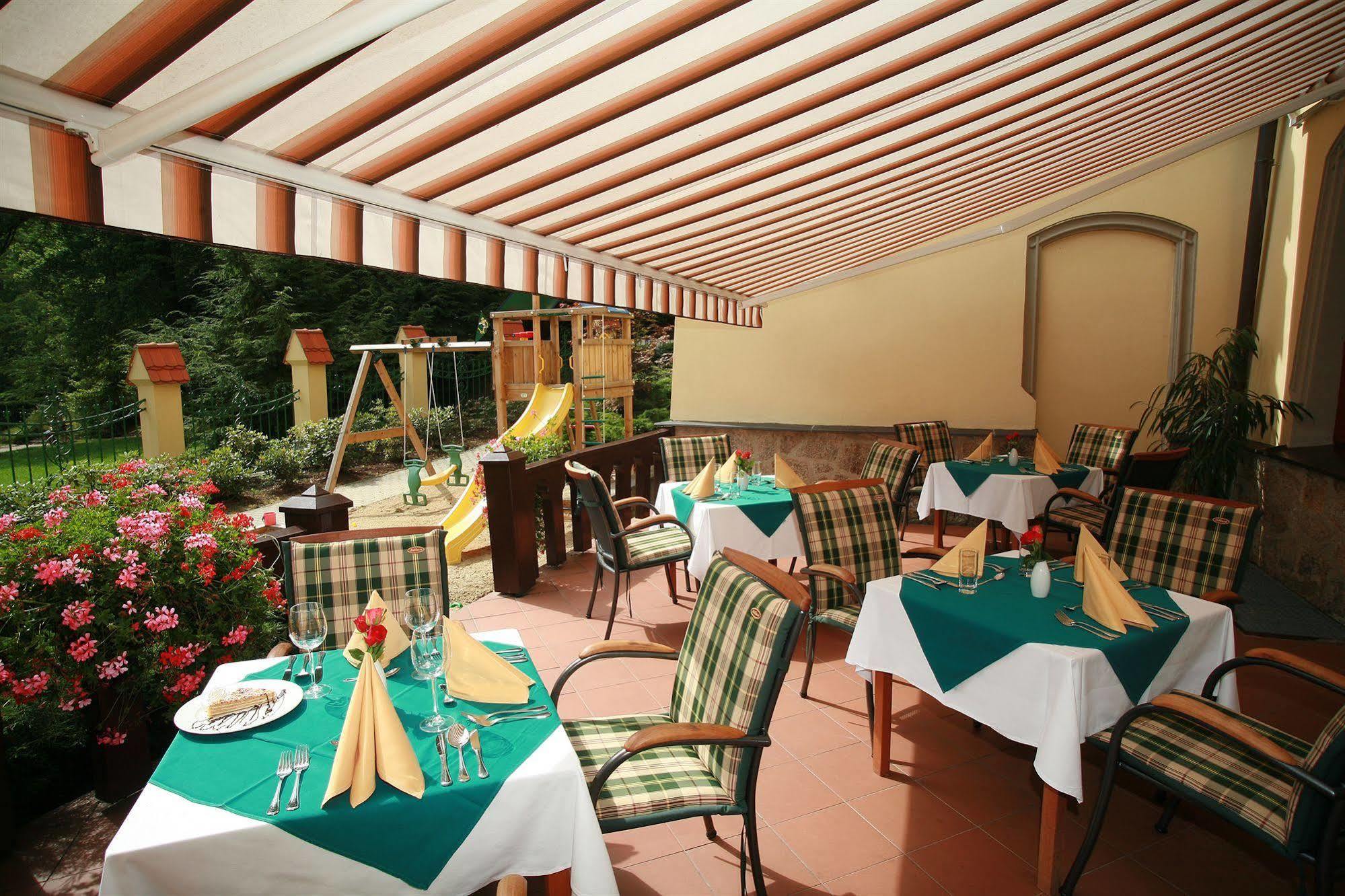 קרלובי וארי Villa Ritter מראה חיצוני תמונה