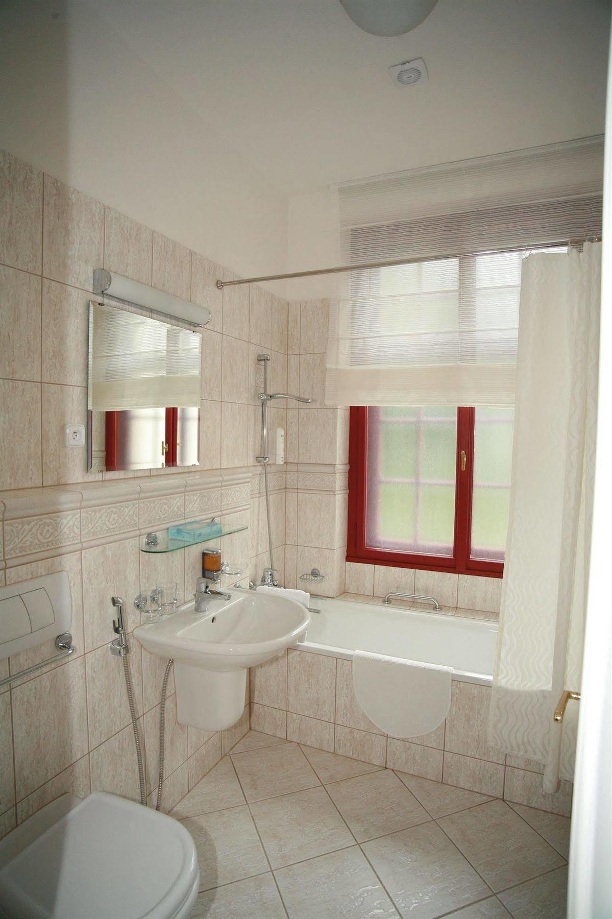 קרלובי וארי Villa Ritter מראה חיצוני תמונה