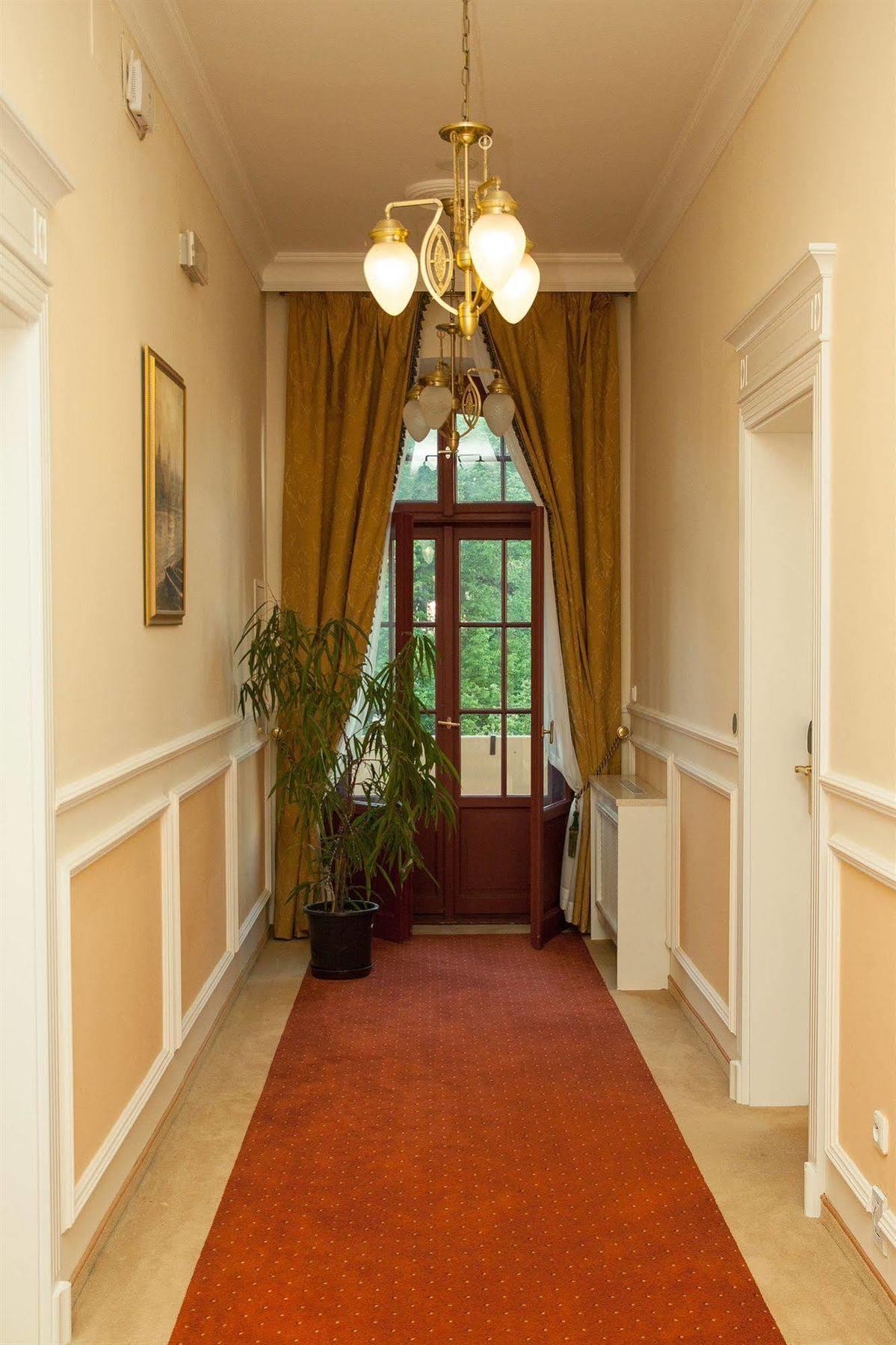 קרלובי וארי Villa Ritter מראה חיצוני תמונה